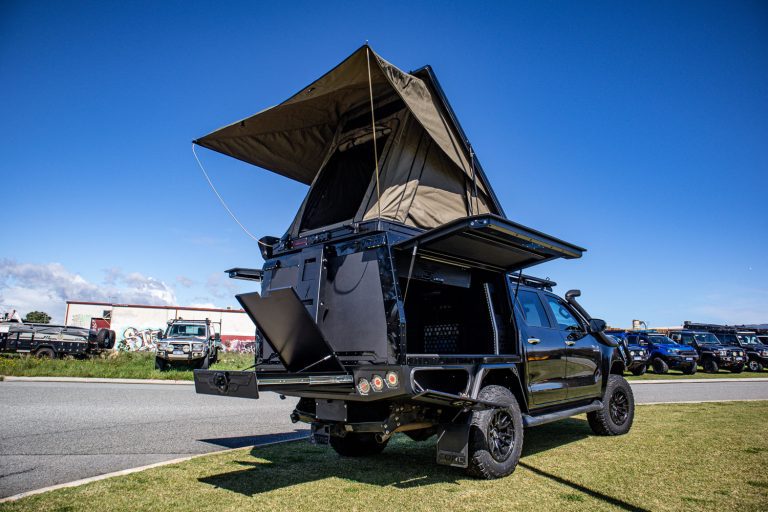Read more about the article Toyota Hilux Dual Cab & GTX Canopy