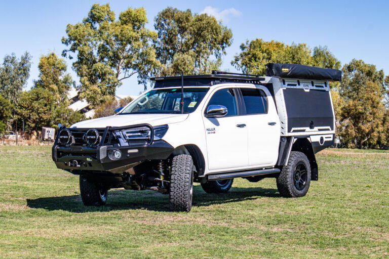 Read more about the article Toyota Hilux Dual Cab with GTX Canopy